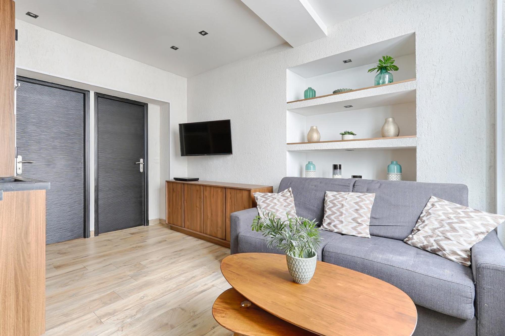Appartement De Charme 2Br Canal Saint Martin Paris Dış mekan fotoğraf
